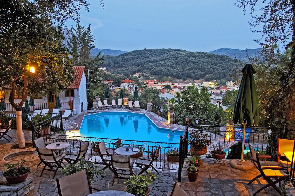 MAGDA'S HOTEL APARTMENTS PARGA 3* (Greece) - from £ 135 | HOTELMIX